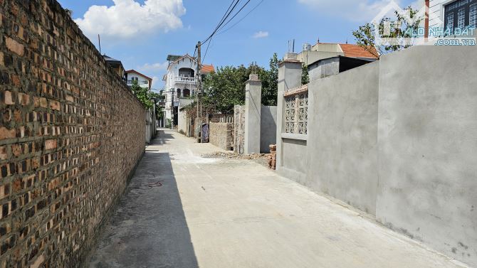 CC NHỜ BÁN 80M2 MAI NỘI MAI ĐÌNH,NGÕ THÔNG Ô TÔ VÀO TẬN ĐẤT,CÁCH QL3 500M - 3