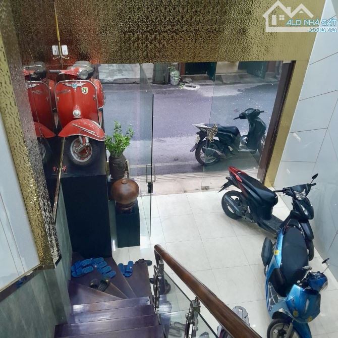 16 TỶ PHÂN LÔ GẦN PHỐ - 2 MẶT THOÁNG - ĐƯỜNG Ô TÔ TRÁNH - KINH DOANH- MẶT TIỀN RỘNG - 2