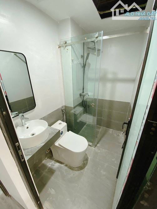BÁN NHÀ LÁNG TRUNG – THANG MÁY – FULL NỘI THẤT –39m² - GIÁ CHỈ 9.5 TỶ - 2