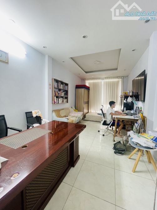 373Lý Thường Kiệt p9 Tân Bình hẻm xe hơi 5 tầng kinh doanh 8 tỷ99 - 3