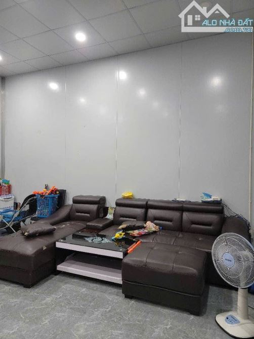 NGỘP BANK nhà Cấp 4 QL1A, phường AN PHÚ ĐÔNG, Q12,dt 130m²(5,8x31). Hẻm 6m,giá 4,85tỷ - 3