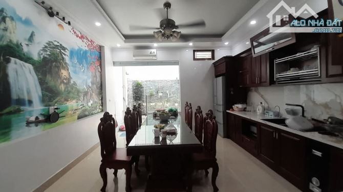 Bán nhà Hoàng Ngọc Phách, Kênh Dương, Lê Chân,  4 Tầng, 105m2, 15,5 tỷ - 3