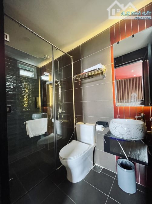 BÁN KHÁCH SẠN 7 TẦNG, 33 PHÒNG - ĐƯỜNG BẠCH ĐẰNG, P.2, TÂN BÌNH - TỔNG DTS:900M2-CHỈ 39 TỶ - 3