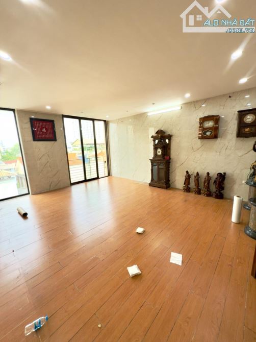 BIỆT THỰ CẦU GIẤY - Ô tô tránh kinh doanh - 150m - 4 tầng - 41 Tỷ - 3