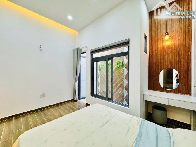 NHÀ MỚI FULL NỘI THẤT GẦN LOTTE MART - 56m2 (4×14) 3 PN - GIÁ 6.38 TỶ - 3