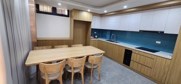 MẶT PHỐ BỒ ĐỀ 23 TỶ DT 75M MT 4M 5T Ô TÔ TRÁNH VỊ TRÍ ĐẸP NHÀ ĐẸP 2 THOÁNH VĨNH VIỄN GẦN H - 3