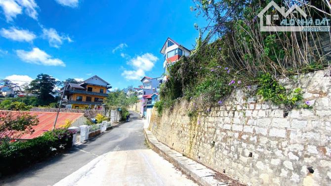 500M2 ĐẤT VIEW ĐẸP KHE SANH - SẴN 300XD CHUYỂN ĐƯỢC FULL - CÁCH HỒ XUÂN HƯƠNG CHỈ 1KM - 3