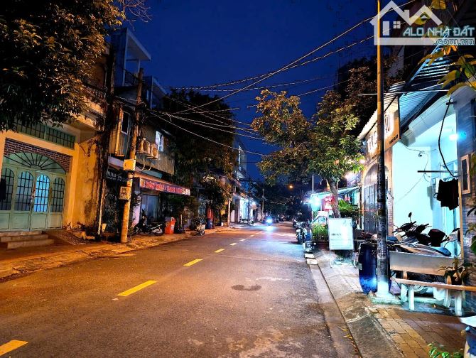 Bán nhà 3 tầng hẻm 1/, đường 185 – Gần Dương Đình Hội, nhà đẹp 3PN, sổ hoàn công - 3