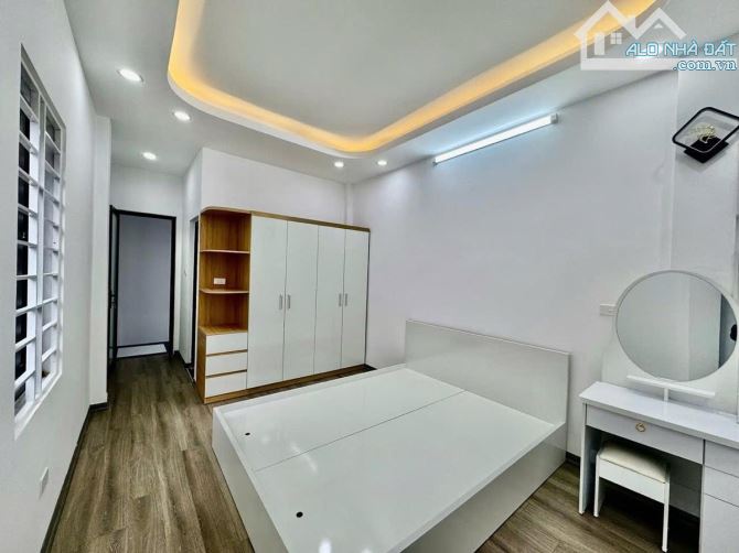 🔥ĐẸP NHẤT TẦM GIÁ - NHÀ BẠCH MAI - Ô TÔ CÁCH 40M - NGÕ THÔNG - NHÀ MỚI - 28M2 CHỈ 5,3TỶ🔥 - 3