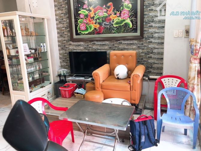 Ngay PARC Mall Q8 - Cao Lỗ - 51M2(4x13) 3 Tầng, chỉ 7.3 tỷ TL - 3