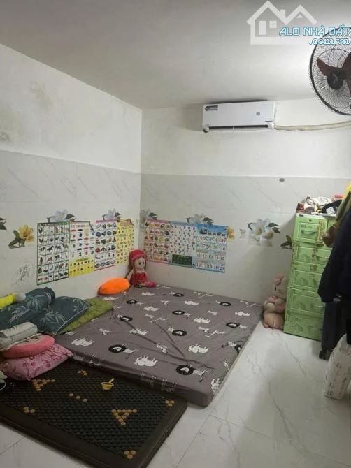 SIÊU RẺ NHÀ C4 KIỆT Ô TÔ NGUYỄN LƯƠNG BẰNG NGAY ĐHBK DT LỚN 124M2 NGANG 8M CHỈ 4.4 TỶ - 3