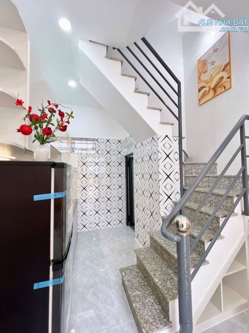 3❌8m, NHÀ BÁN 3 TẦNG, 55/ NGUYỄN VĂN CÔNG, P1 GÒ VẤP, NHỈNH 3 TỶ - 3