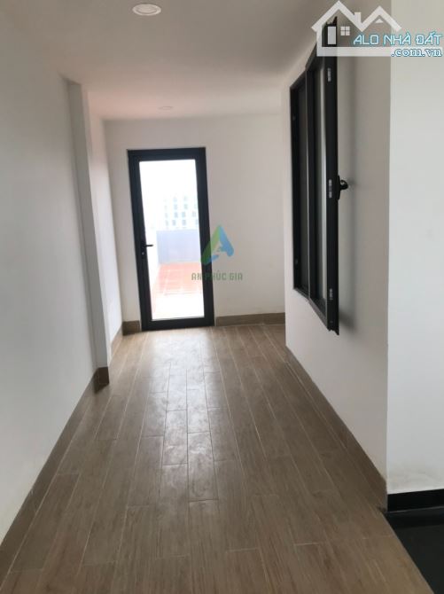 BÁN NHÀ MẶT TIỀN 4,5 TẦNG ĐƯỜNG MỘC SƠN 5 - 3