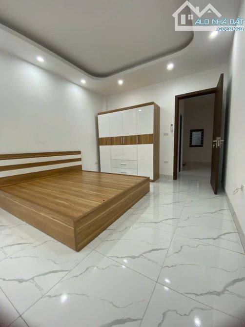 #La Phù Hoài Đức 38m2 5 tầng 4,45 Tỷ, Ô TÔ Gần. - 3