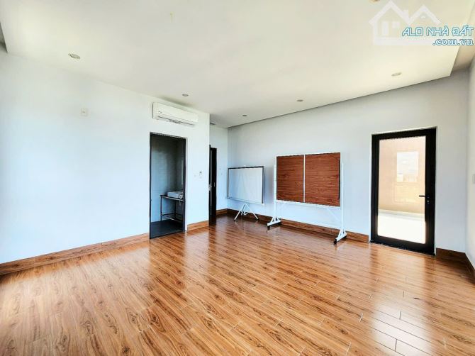 NGUYỄN ĐÌNH THI – 300M2 - 3 TẦNG – THANG MÁY – CHỈ 24 TỶ - 3