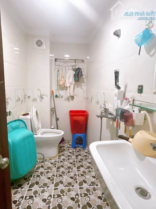 Ỷ LA DƯƠNG NỘI HÀ ĐÔNG NHÀ ĐẸP DÂN XÂY CHẮC CHẮN FULL ĐỒ NỘI THẤT 30M2 4 TẦNG 5 TỶ - 3