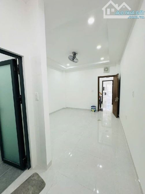 NHÀ ĐẸP 3 TẦNG 63M2(4X16)-TRẦN VĂN KIỂU-GIÁ 8.9 TỶ - 4