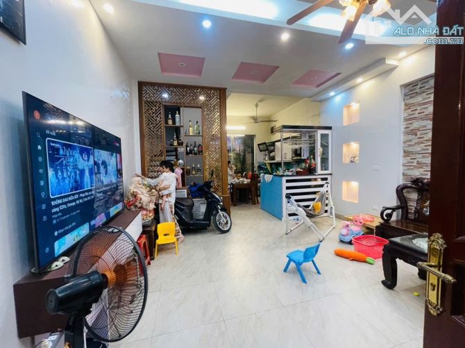 NHÀ ĐẸP LÔ GÓC 2 THOÁNG 8,6 TỶ 50m 4 TẦNG MT 5,2m XE BA GÁC TRÁNH AN DƯƠNG VƯƠNG TÂY HỒ - 4