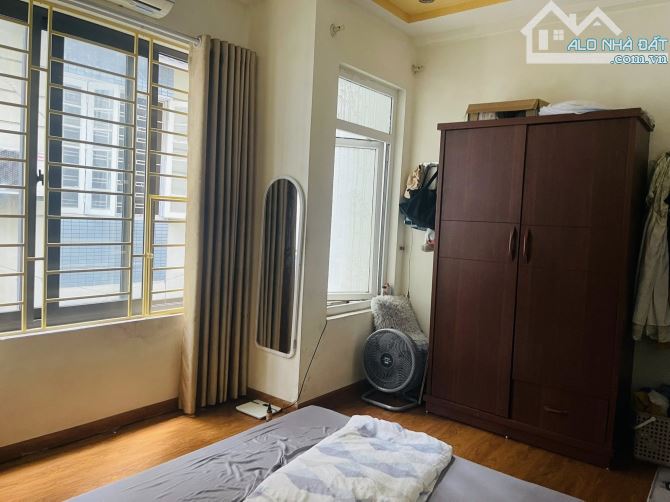 BÁN NHÀ MẶT NGÕ 2 THOÁNG 6,5 TỶ 30m 5 TẦNG MT 4,6m XE BA GÁC TRÁNH VÕ CHÍ CÔNG CẦU GIẤY - 4