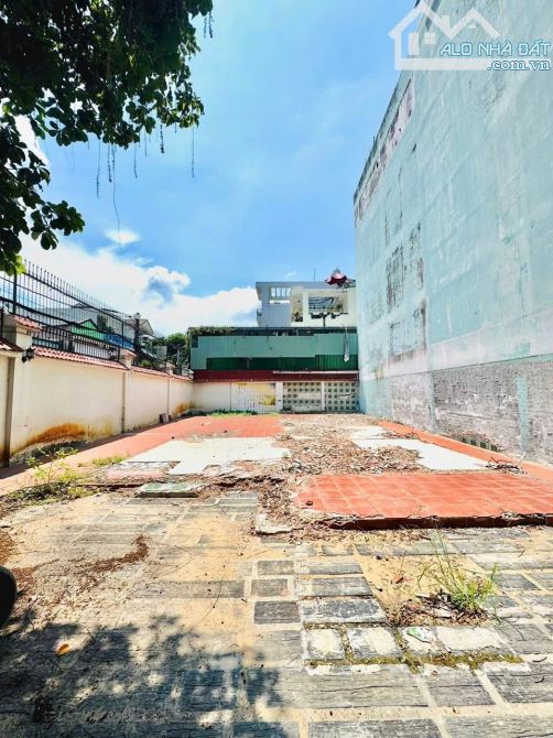 Bán đất biệt thự nền góc mặt đường Nguyễn Tuyển Quận 2 gần chợ nhỏ (248m²) 40 tỷ - 4