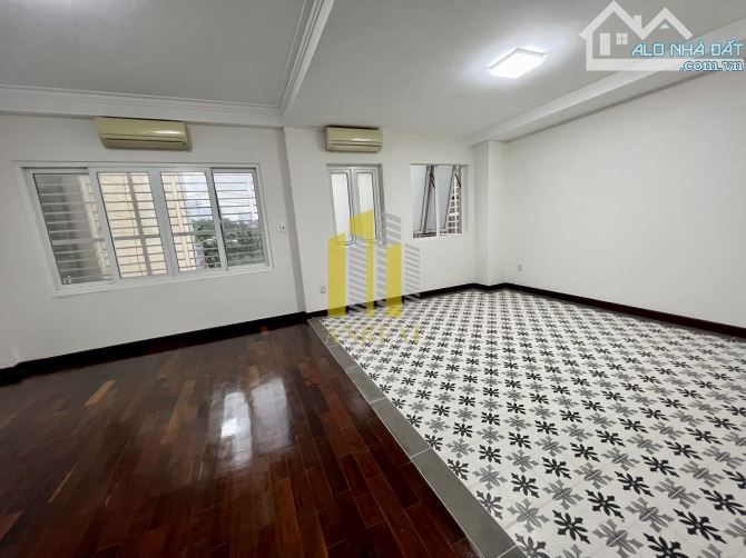 Villa Khu Bảo Vệ 24/24 Thang Máy - Nhà Hiện Đại Giá 59 Triệu - 4