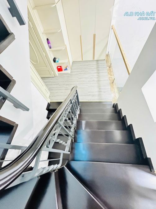 Bán nhà Nguyễn Trọng Tuyển 63m2 đúc 4 tầng ngang 6m 3PN chỉ 6.5 tỷ - 4