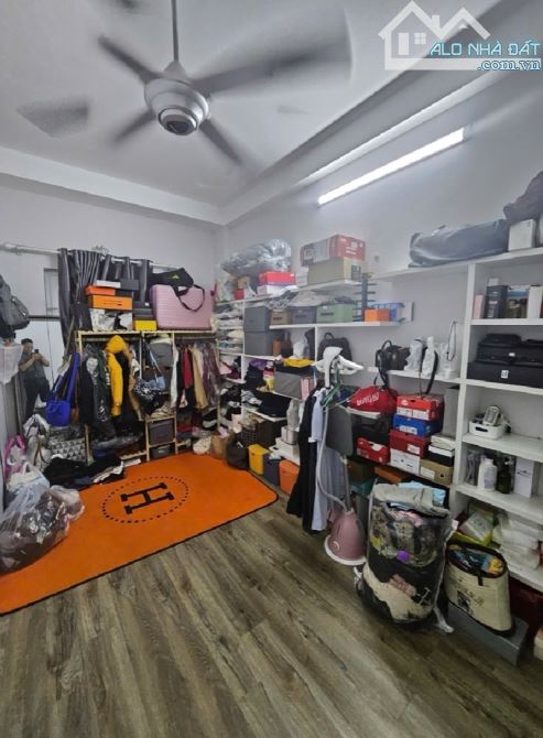 9.88 tỷ / 57 m2 /4 tầng /Lâm Du.Bồ Đề - 4