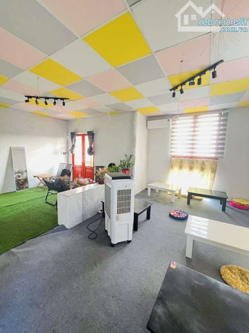 Bán Nhà Mặt Tiền Kinh Doanh Lô góc Nguyễn Thị Kiểu,122m2, ngang 7,2m, Đường 12m Thông Tứ T - 4