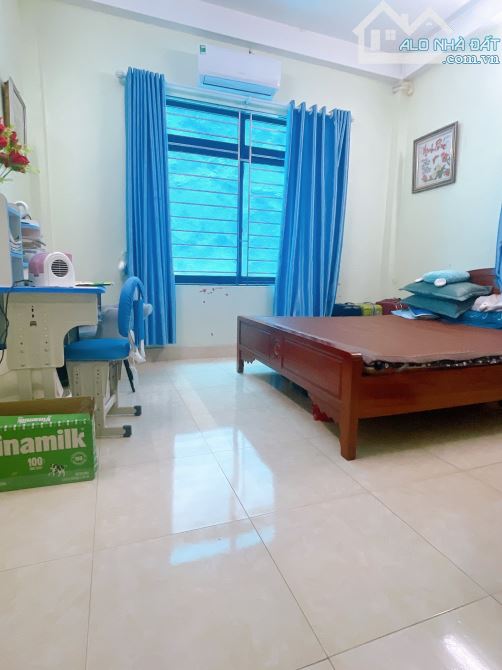 Ỷ LA DƯƠNG NỘI HÀ ĐÔNG NHÀ ĐẸP DÂN XÂY CHẮC CHẮN FULL ĐỒ NỘI THẤT 30M2 4 TẦNG 5 TỶ - 4