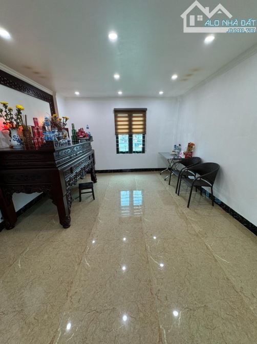 NGUYỄN THỊ ĐỊNH-96/118MT2-LÔ GÓC-SÁT PHỐ- 8TẦNG THANG MÁY-MT RỘNG-VỪA Ở VỪA KD CĂN HỘ-40TỶ - 4
