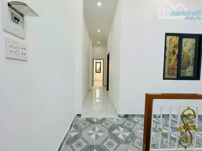 Bán Nhà đẹp Mặt Tiền Đường Mỹ Lộc  DT: 129m2 thổ cư 100% - 4