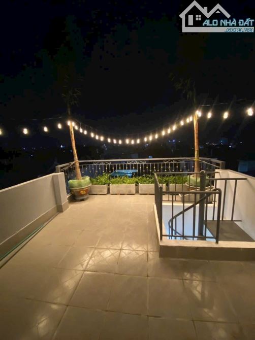 MTKD VỊ TRÍ ĐẸP 3 TẦNG ĐƯỜNG GIÁC ĐẠO GẦN NGUYỄN ẢNH THỦ THIẾT KẾ PHONG CÁCH HIỆN ĐẠI - 5