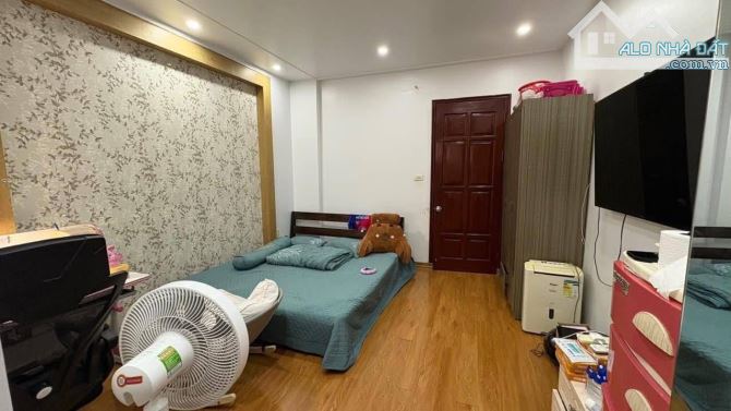Bán Nhà 5 Tầng – Phố Văn Cao, Hải An – 7,9 Tỷ (Thỏa thuận). Vị trí trung tâm – Đường 12m - 5