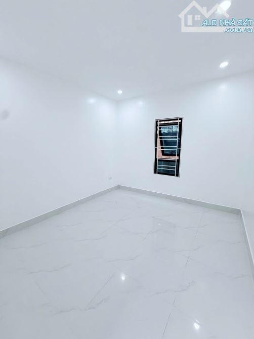 BÁN NHÀ MINH KHAI, DT 40M x 4 TẦNG, NHỈNH 9 TỶ, NGÕ THÔNG, FULL NỘI THẤT - 5