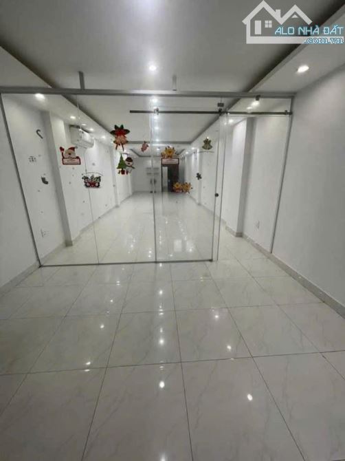 MÁY IN TIỀN HẠNG NẶNG NGUYỄN TRÃI - DOANH THU ~2,5 tỷ/NĂM - 1 MẶT PHỐ - 1 MẶT Ô TÔ  TRÁNH - 5