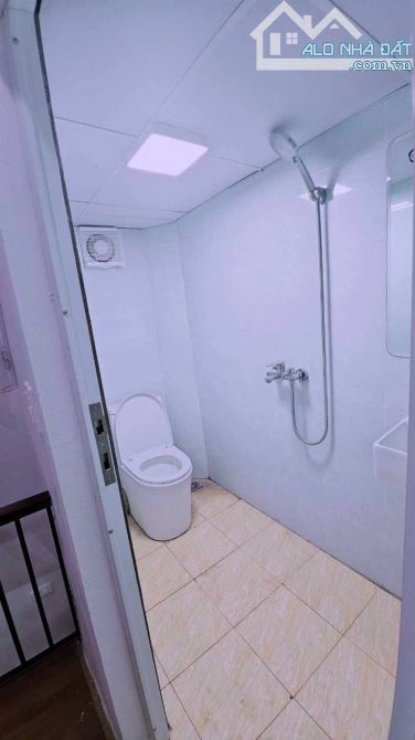 Bán nhà phố cổ Bát Đàn – Hoàn Kiếm – 28m² x 3 tầng – sổ đỏ – chỉ nhỉnh 5 tỷ - 5