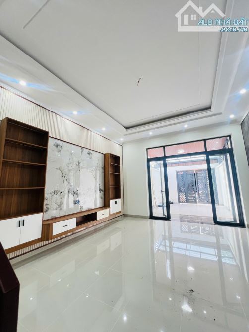 🍀🍀NHÀ MÊ KIÊN CỐ QUÁ ĐẸP SÁT BẾN XE ĐỨC LONG - 5