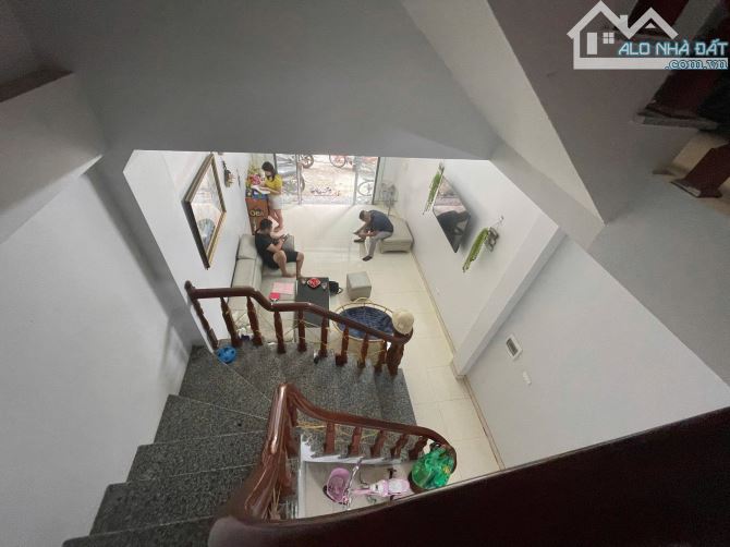 BẮC TỪ LIÊM ĐÔNG NGẠC 50m 8,7 TỶ 5 TẦNG LÔ GÓC 3 THOÁNG KINH DOANH Ô TÔ TRÁNH - 5