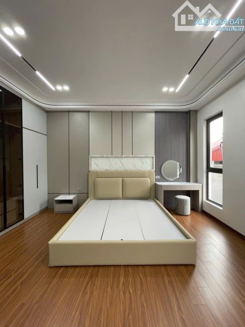 Bán nhà Nguyễn Văn Cừ,Long Biên 6 tầng,45m,mt8.5m gần oto nhỉnh 9 tỷ - 5
