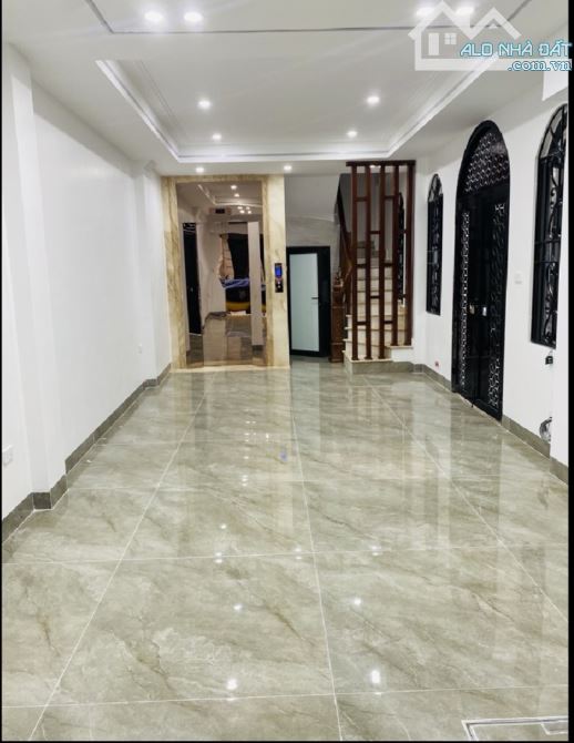 14.8 tỷ / 42 m2/7 tầng. SÀI Đồng. Ô TÔ CHÁNH. LÔ GÓC - 6