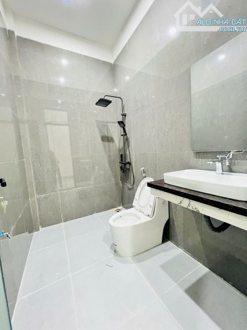 🍀🍀NHÀ MÊ KIÊN CỐ QUÁ ĐẸP SÁT BẾN XE ĐỨC LONG - 6
