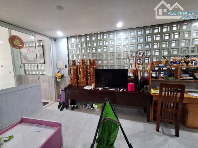 Nhà mới 5 tầng-Hoàn công-Hẻm 6m-Thu nhập 20tr/th-Ngang 4.5m-Quận 7 - 7