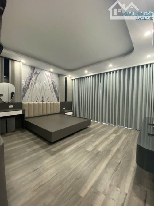 Bán nhà phố Cổ Linh-Long Biên DT 55M2, 7 Tầng, MT 4.7M, Gara ô tô, thang máy ô tô 16. - 7