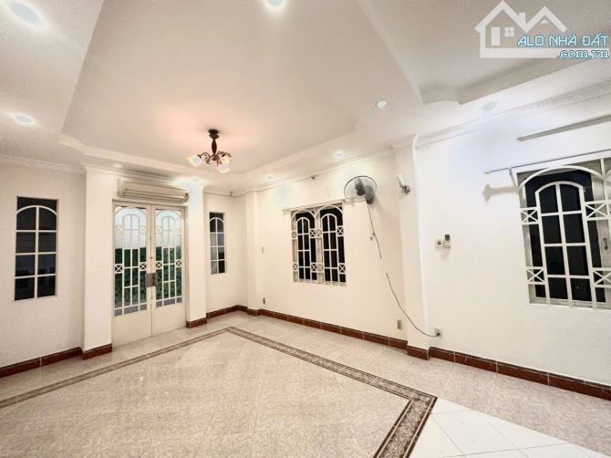 SẴN HĐT 20TR/THÁNG - HẺM 1 TRỤC SÁT MẶT TIỀN P24 BẠCH ĐẰNG - 4 TẦNG 5,8X19M - CHỈ 10,5 TỶ - 7