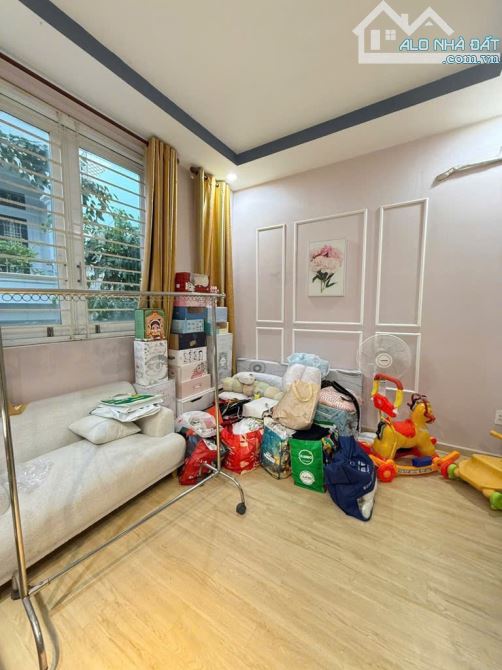 SIÊU PHẨM 6 TẦNG BTCT KHU VIP BÀU CÁT - GẦN MT BA VÂN - CHDV 12 PHÒNG - GIÁ 18.X TỶ - 7