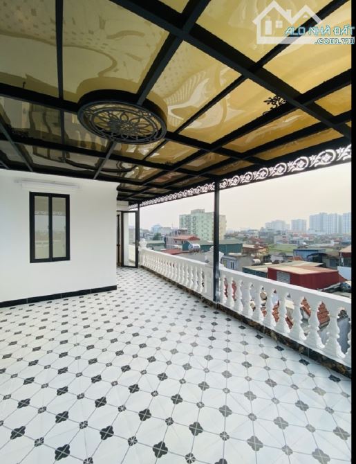 14.8 tỷ / 42 m2/7 tầng. SÀI Đồng. Ô TÔ CHÁNH. LÔ GÓC - 7