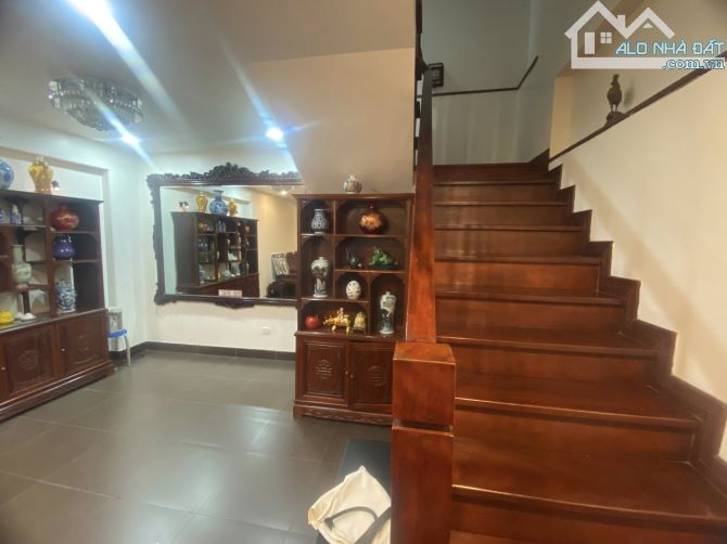 BÁN NHÀ PHÂN LÔ VIEW HỒ 32 TỶ 83m 5 TẦNG MT 5,5m VỈA HÈ Ô TÔ TRÁNH LẠC LONG QUÂN CẦU GIẤY - 7