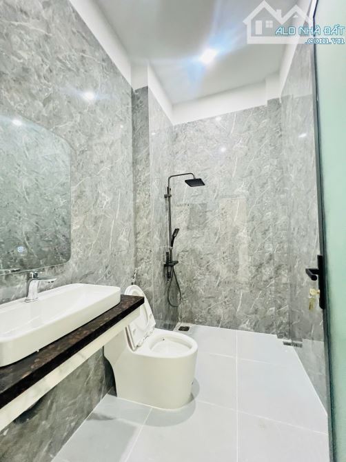 🍀🍀NHÀ MÊ KIÊN CỐ QUÁ ĐẸP SÁT BẾN XE ĐỨC LONG - 7