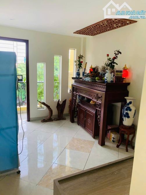 CẦU BƯƠU THANH TRÌ NHÀ 4 TẦNG LÔ GÓC Ô TÔ ĐỖ CỬA VIEW SÂN CHƠI THOÁNG MÁT 34m 5.4 TỶ - 7