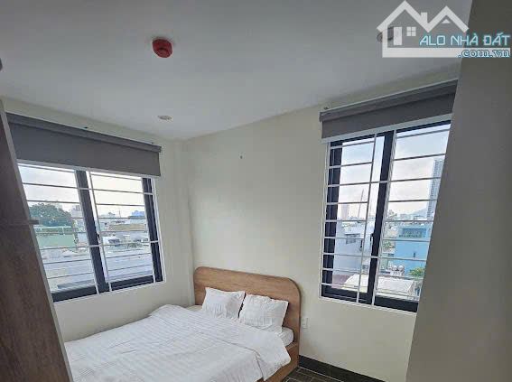 Bán tòa căn hộ 4,5 tầng 2 mặt tiền đường 5m Lê Hữu Trác dòng tiền 17p 150tr/th chỉ 26 tỷ - 8